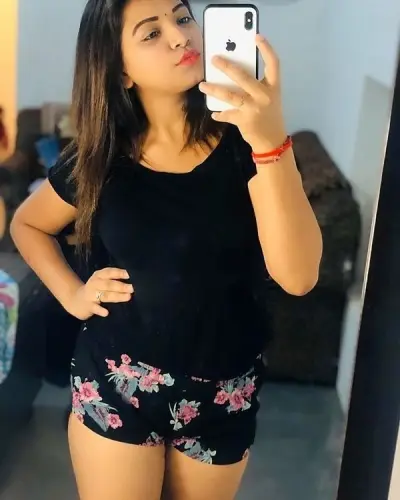 Parseoni Escorts